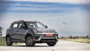Mahindra & Mahindra XUV400