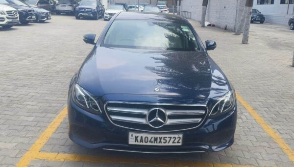 Mercedes Benz